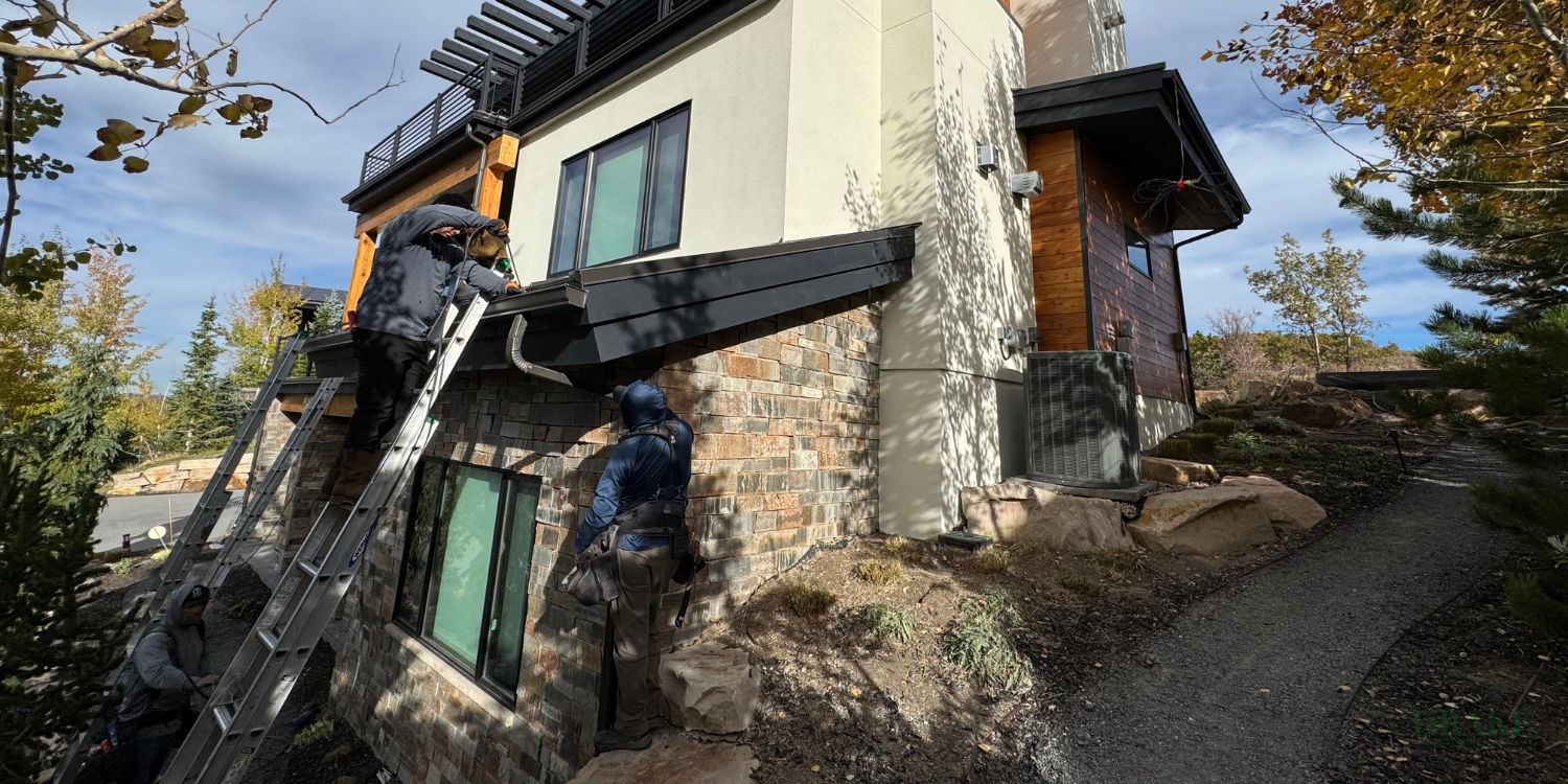 How Drake Business Envelope Consultants Detects Water Intrusion